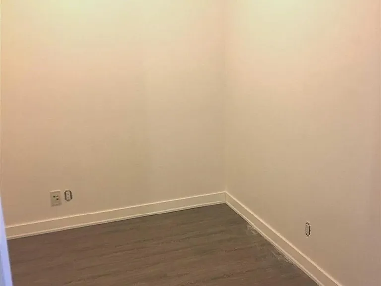 373 Front St W #1712 — Photo 10