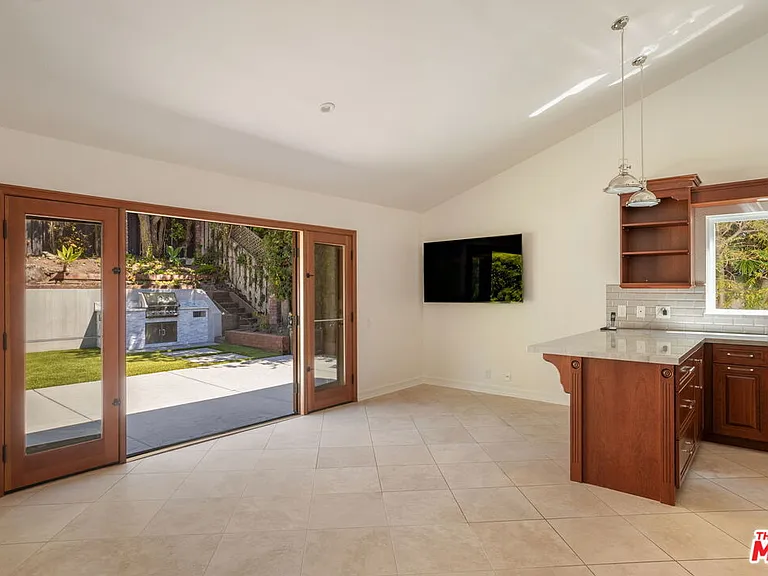 17309 Avenida De La Herradura — Photo 20