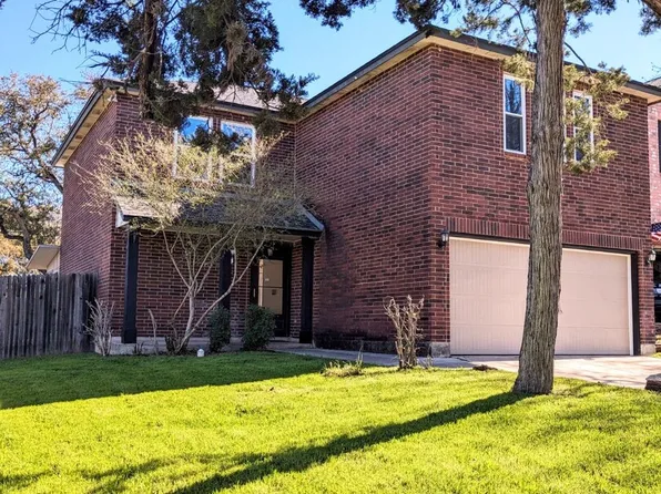 13606 Forum Rd, Universal City, TX 78148