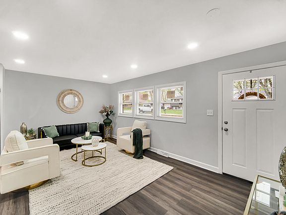 3rd image of 5824 Grant Pl