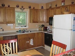 3rd image of 224 Havana St