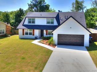 2509 W Broadway St, Broken Arrow, OK 74012