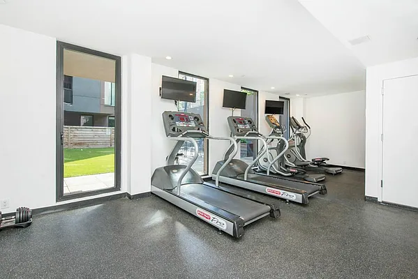 Rented by Keller Williams NYC | media 2