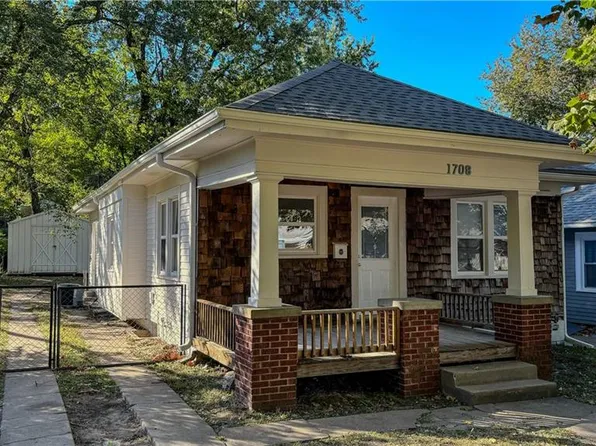 1708 S 27th St, Saint Joseph, MO 64507