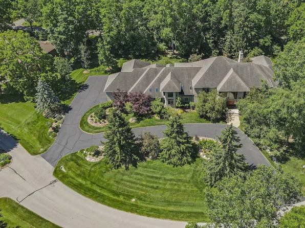 1389 Towsley Ln, Ann Arbor, MI 48105