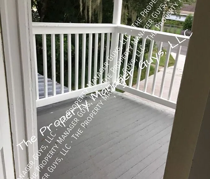 119 S Grove St #A — Photo 9