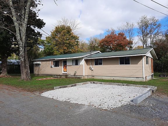 3rd image of 3308 Bishop St