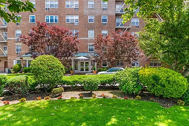 151-15 84th Street, #1F