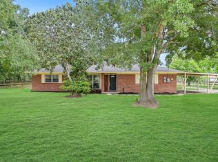3515 Meadowlark Ln, Alvin, TX 77511
