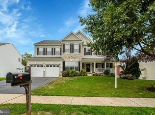 8411 Lanier Overlook Ct, Bristow, VA 20136