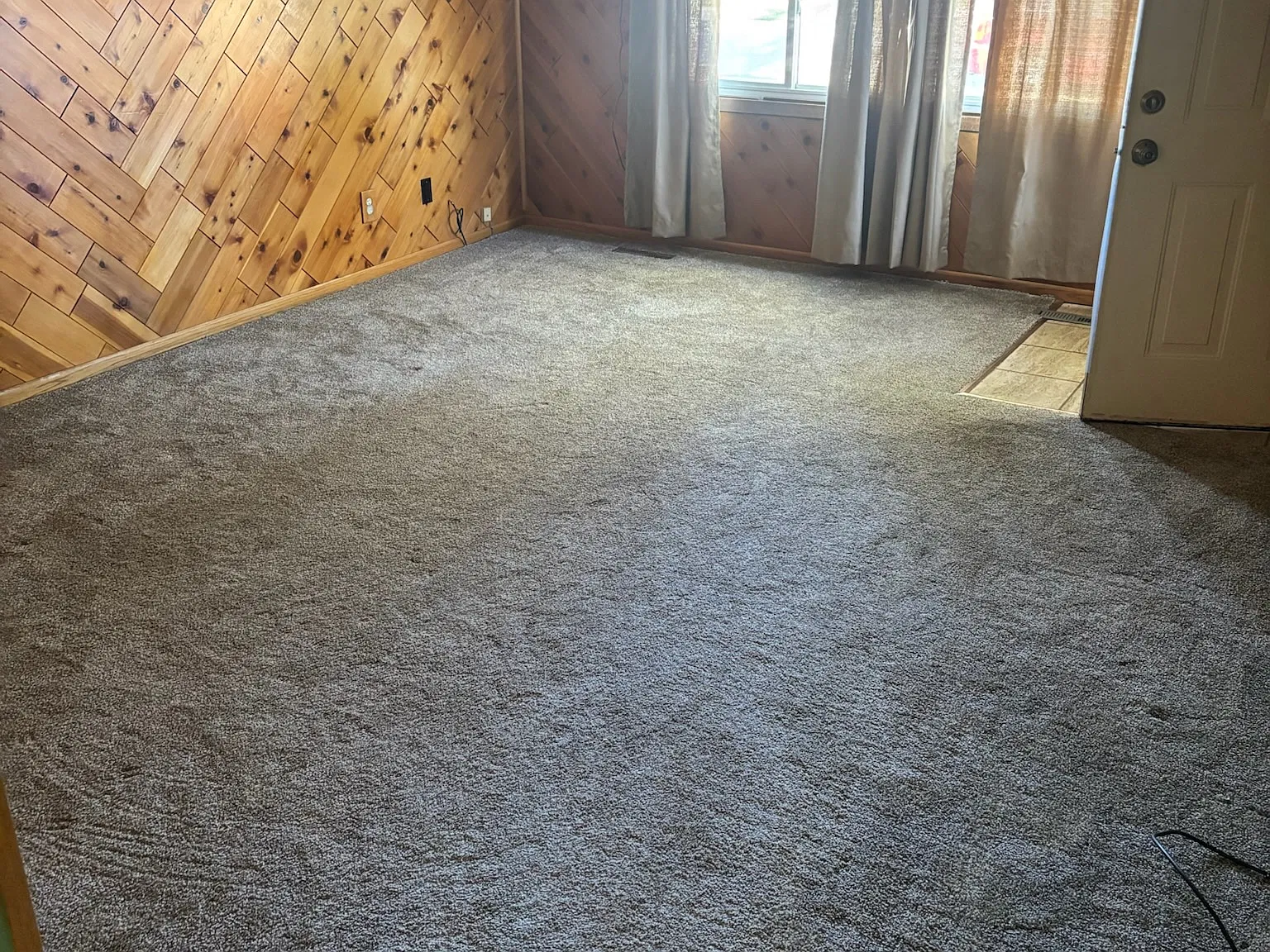2 bed, 872 sqft, $1,399 — Photo 3
