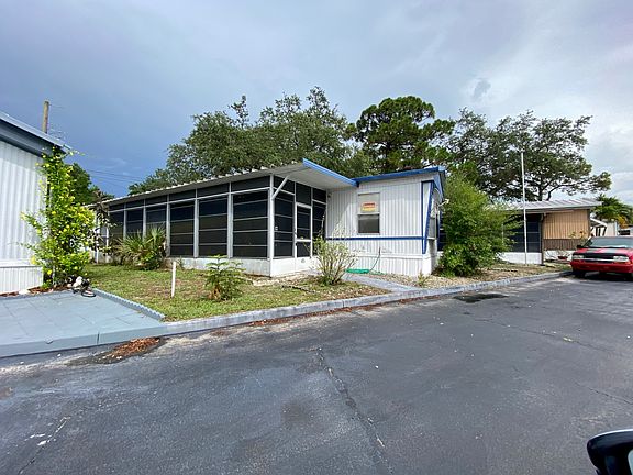 3rd image of 2135 Mayfair Way #45