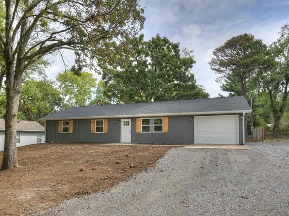 1301 Cash Street, Neosho, MO 64850
