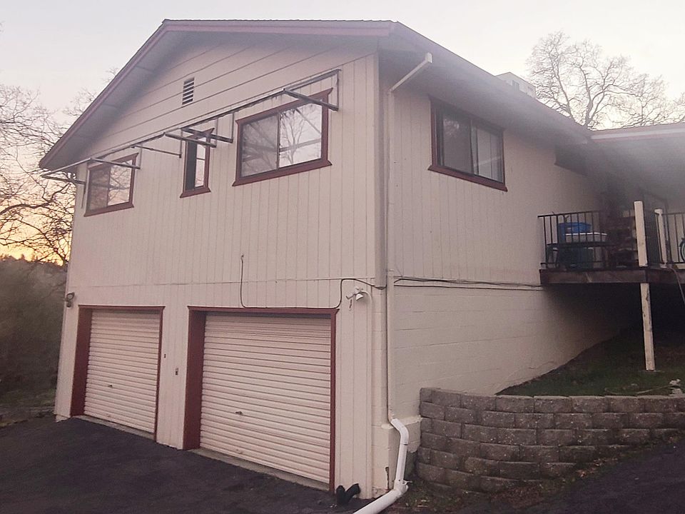1st image of 20860 Caylor Dr
