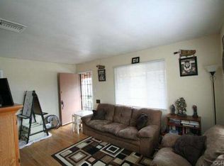10851 Gilbert St, Anaheim, CA 92804