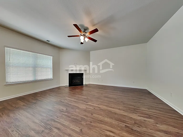 4853 Billingsgate Ln — Photo 7