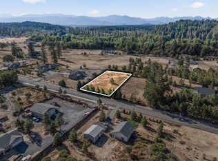 597 E Forks Cir #21, Cave Junction, OR 97523