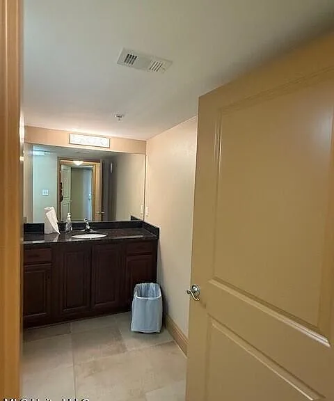 520 Beach Blvd #508 — Photo 32