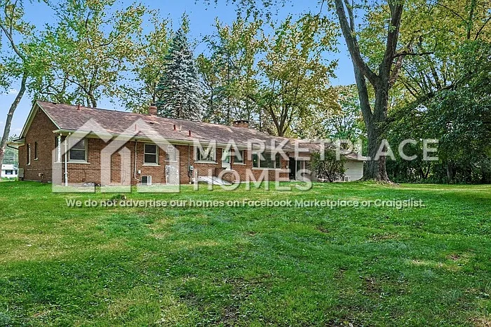 1220 E Square Lake Rd — Photo 25
