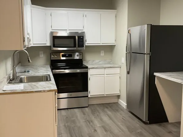 1008 Rucker St APT A, Greensboro, NC 27407