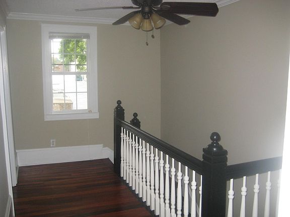 3rd image of 522 8th Ave #1
