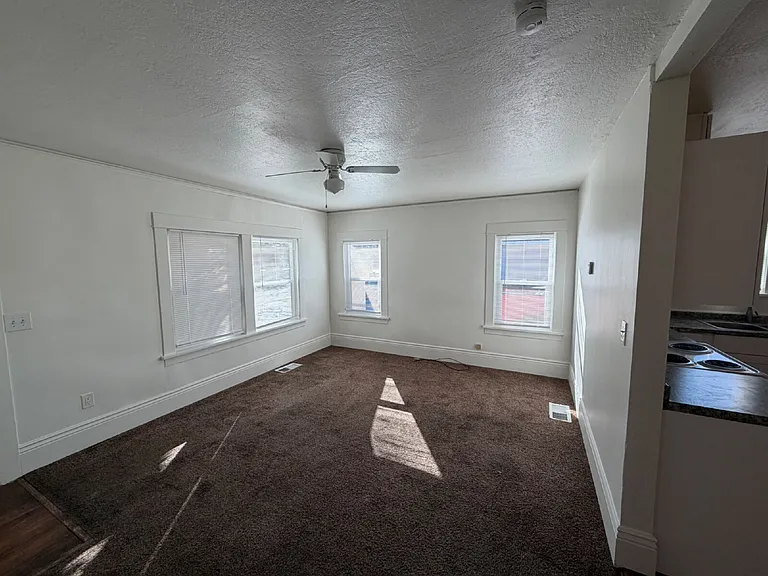 1819 Q St — Photo 6