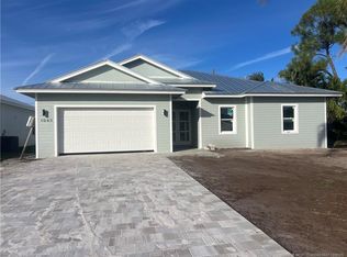 1063 NW 12th Ter, Stuart, FL 34994