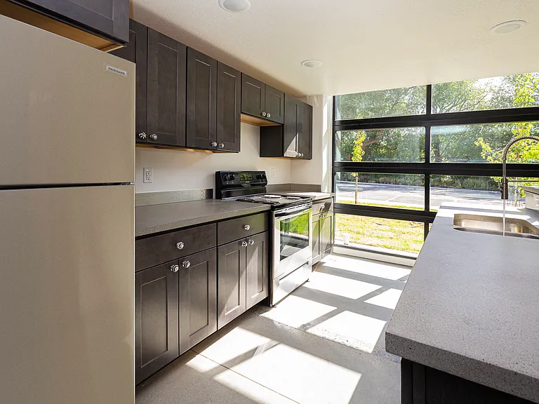 Borden Lofts — Photo 14