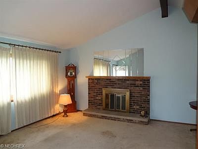 3rd image of 18205 Carol Dr