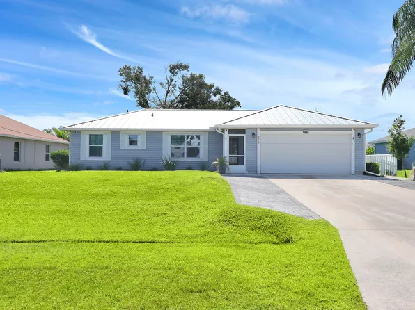 222 SW Starfish Avenue, Port St Lucie, FL 34984