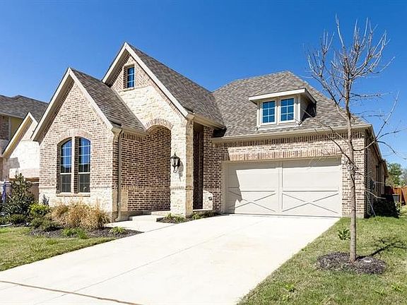2nd image of 2707 San Jacinto Dr