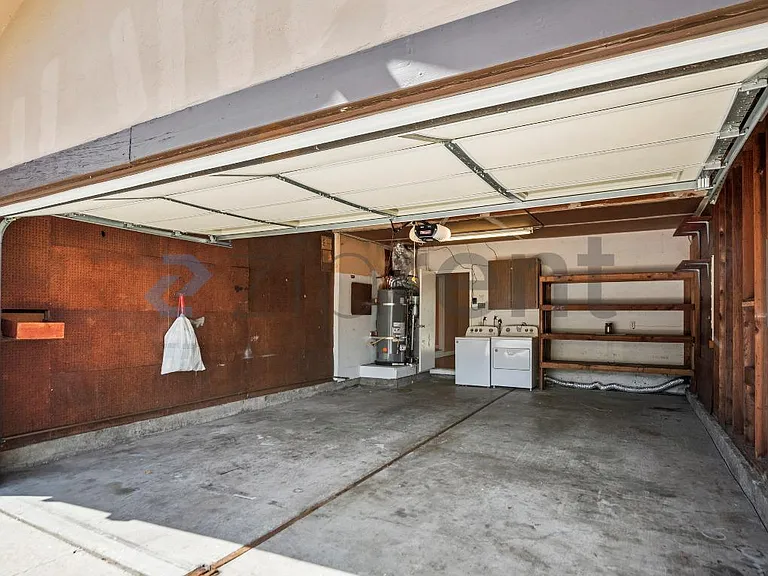23 Cedar Way — Photo 24