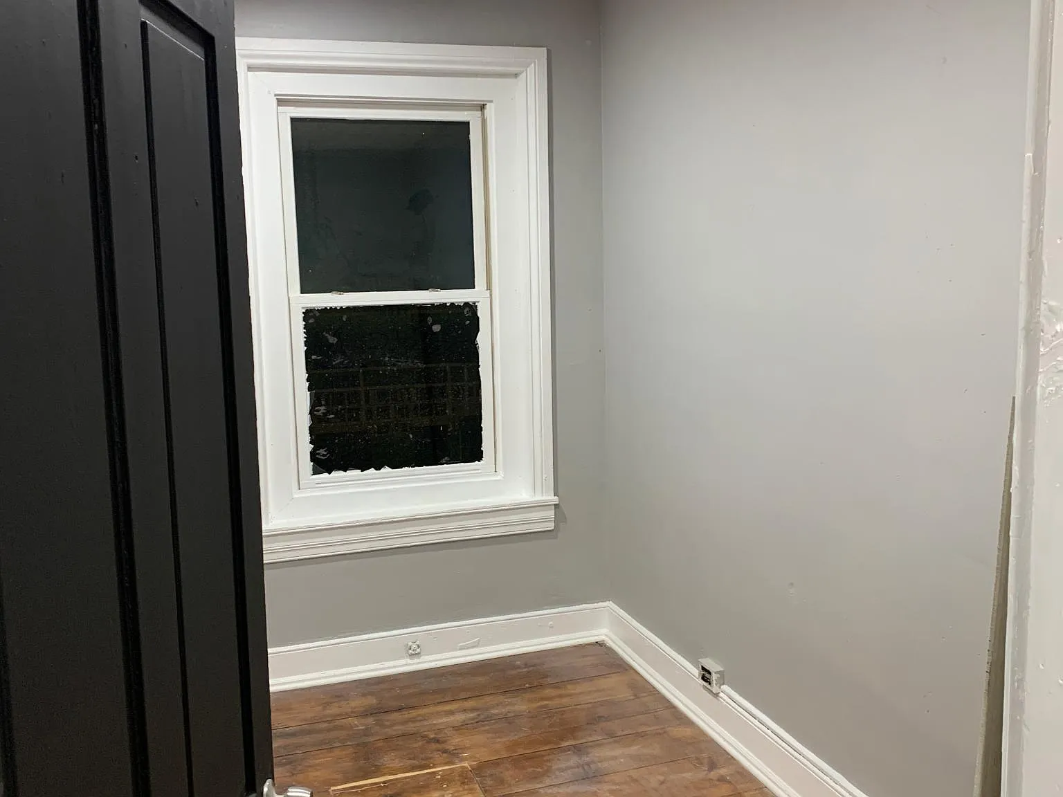1021 W Hamilton St — Photo 2