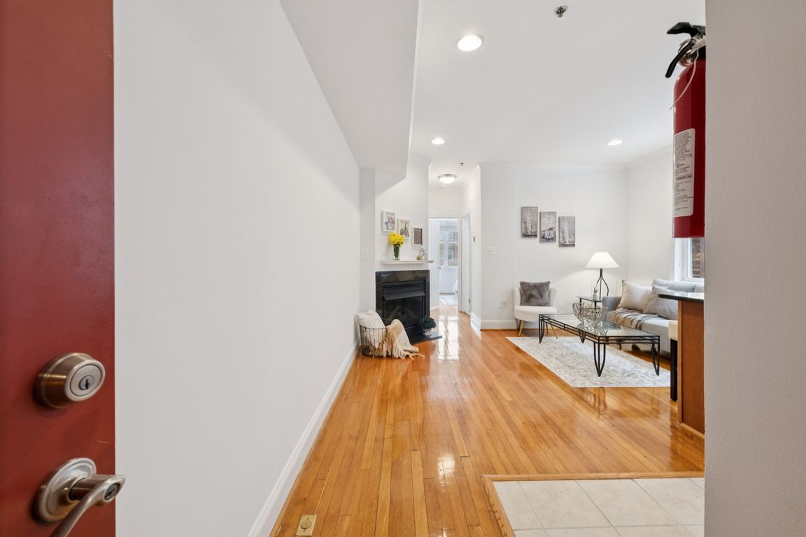 next background image