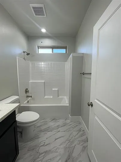 9678 Denhart Ave #E — Photo 22