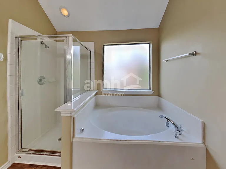 26004 Castle Meadow Ln — Photo 14