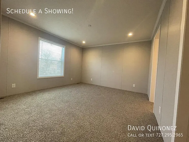 701 W Mill St #195 — Photo 7
