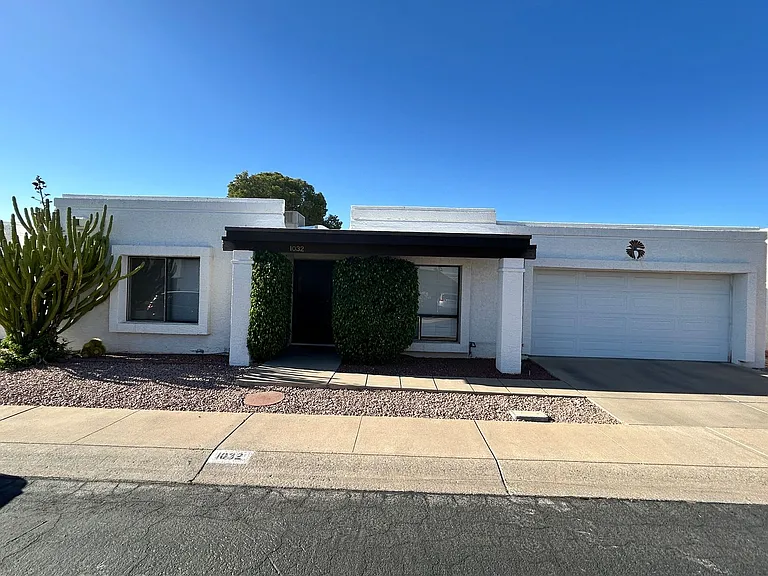 1032 E Villa Maria Dr — Photo 1