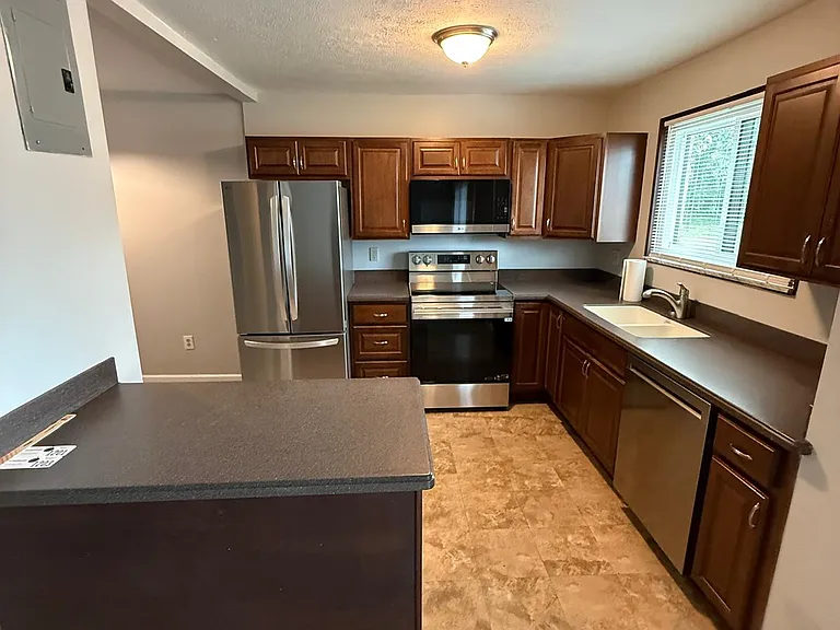 24665 Clareshire Dr #104 — Photo 4