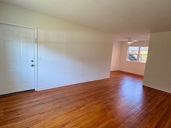 4th image of 664 Windermere Blvd #A