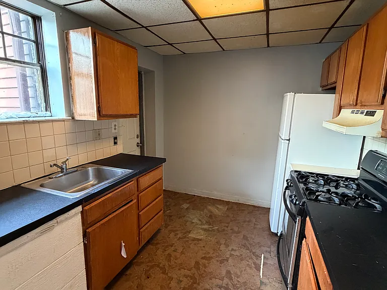 2523 Edgmont Ave #2B — Photo 9