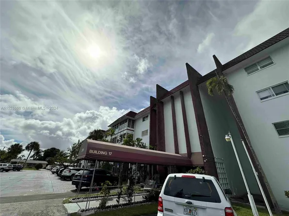 2061 NW 47th Ter APT 312, Fort Lauderdale, FL 33313