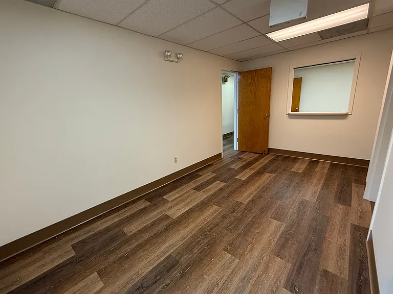 1230 Woodland Dr #117 — Photo 13