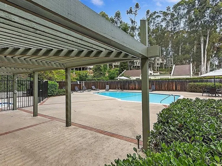 10257 Caminito Covewood #B — Photo 21