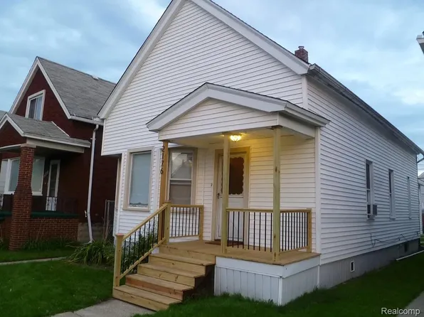 2176 Trowbridge St, Hamtramck, MI 48212