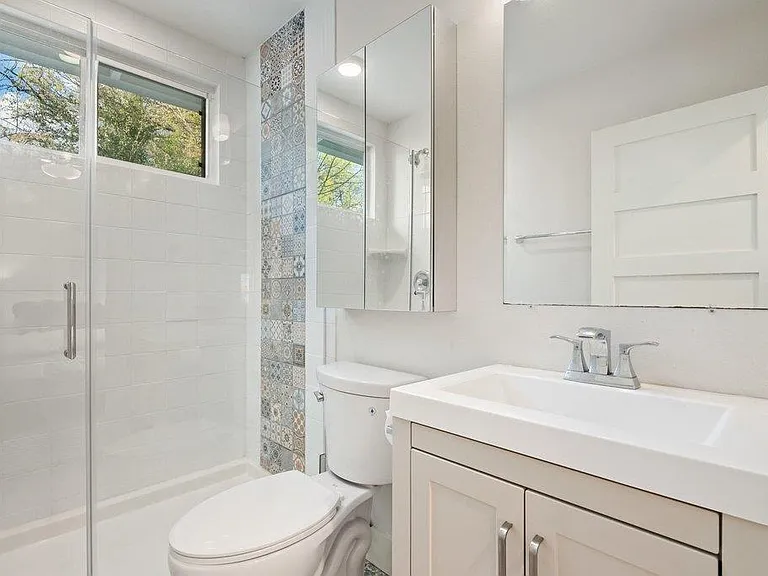2702 Crest Ave #1 — Photo 21