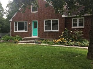 398 Old Post Rd, Marlboro, NY 12542