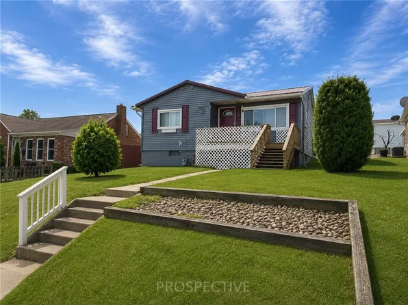 235 W Cross Ave, Masontown, PA 15461