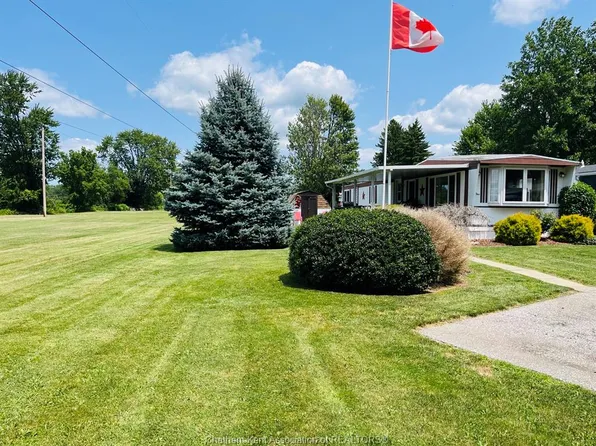 1 James Ct, Chatham Kent, ON N7L 4Y7