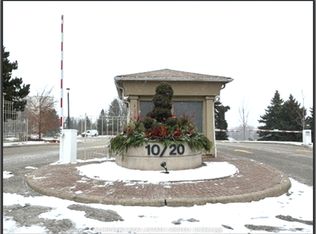 10 Guildwood Pkwy #926, Toronto, ON M1E5B5